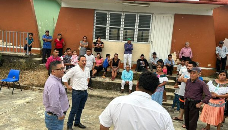 Alcalde de Yajalón visita la localidad de San Pedro Buena Vista