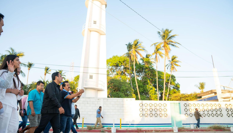 Se compromete Eduardo Ramírez a modernizar la imagen urbana de Puerto Arista