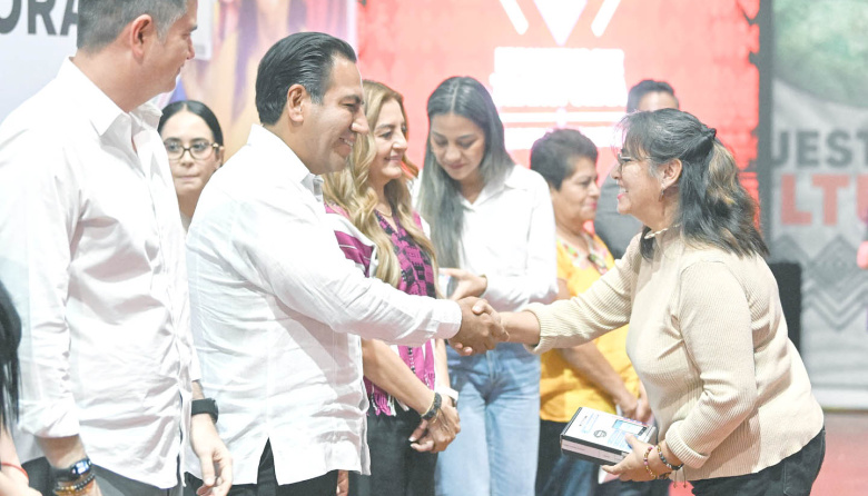 Eduardo Ramírez impulsa el empoderamiento económico de mujeres