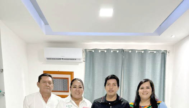 DIF Palenque entrega prótesis