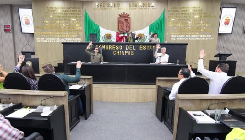 Congreso celebra sesión por Primer Informe