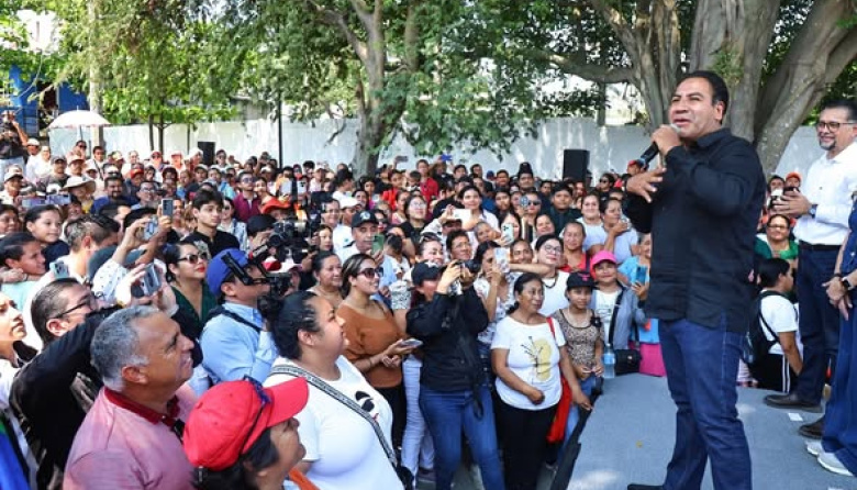 Eduardo Ramírez supervisa parque y carretera