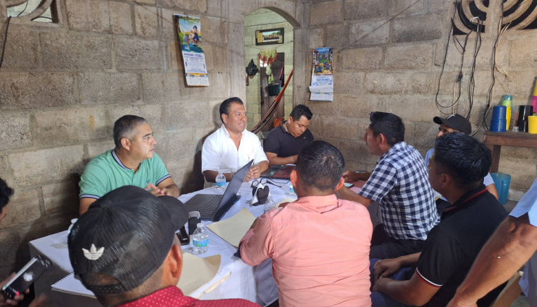 Atienden obras en Tila