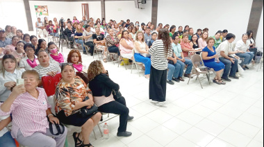 Imparten taller de socioemociones a docentes