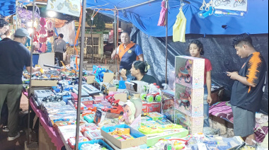 Reyes Magos visitaron a comerciantes