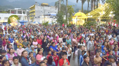 Yajalón celebró a los reyes en armonía