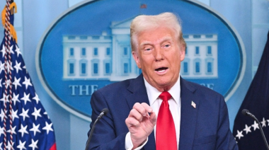 Trump Impone Aranceles del 25% a México y Canadá