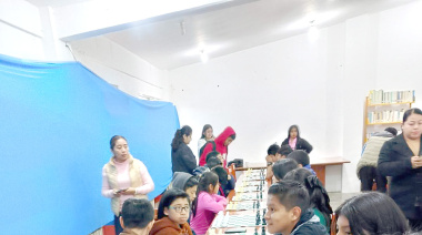 Salto de Agua felicita a estudiantes  destacados en torneo de ajedrez