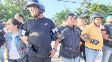 Motociclistas hacen rodada contra la "Ley Chaleco"