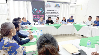 Reunión de Secretarios  de Seguridad Pública  en Salto de Agua