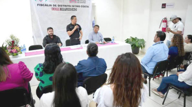 Llaven Abarca visita Fiscalía de Distrito Istmo Costa