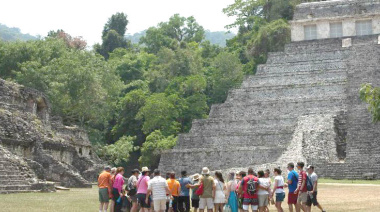 Todo listo para el equinoccio de primavera 2025 en Palenque