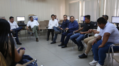 Atiende Secretaría de Educación a estudiantes de la Escuela Normal Mactumatza