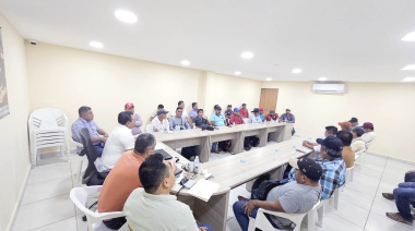 Neiser Hernández realiza jornada de atención ciudadana en Tila