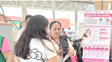 Fomentan prevención  del cáncer de mama en Palenque