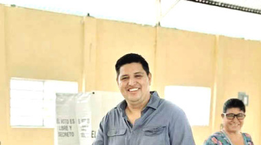 Jorge Cabrera participa en jornada electoral