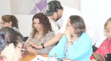 Semuigen capacita a su personal en fotografía institucional