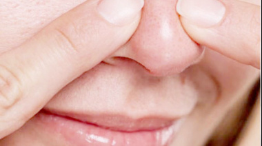 Como quitar los puntos negros de la nariz