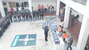 Refuerzan seguridad en Yajalón  con entrega de uniformes y equipo.
