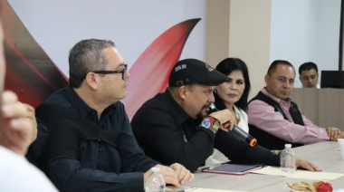 Impulsan 22 diplomados en salud