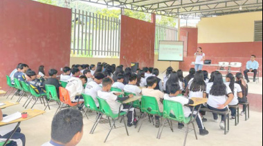 Tumbalá promueve la Ley Olimpia en jóvenes estudiantes