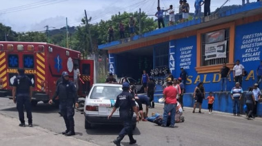 Fuerte choque entre taxi y moto en ruta Ocosingo–Chilón