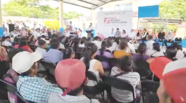 Reconocen a valientes que aprenden a leer y escribir