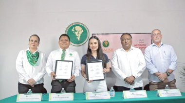 Firman convenio en favor del deporte y la salud