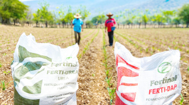Entregan fertilizantes en municipios con violencia