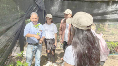 Voluntarios de la UNESCO  visitan el CCC en Palenque