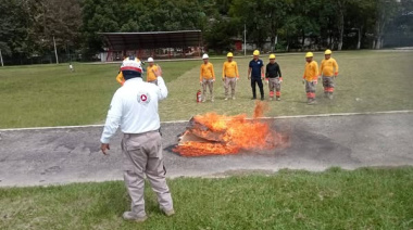 PC capacita a Comités Humanistas