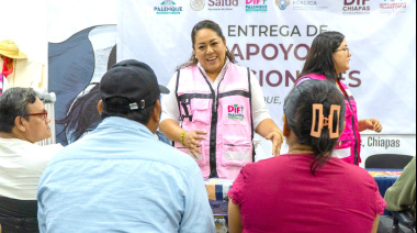 DIF Palenque entrega apoyos funcionales