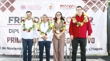 El diputado Freddy Escobar rinde su 1er Informe