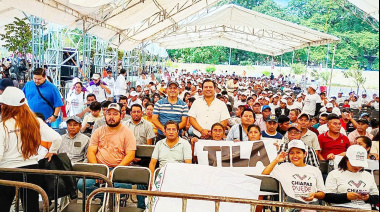 Tila presente en inauguración del IMSS No.13