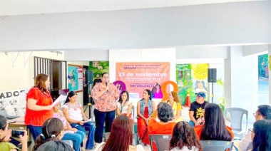 Conversatorio contra la violencia hacia la mujer en Palenque