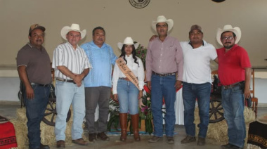 Presentan a Reina de Ganaderos 2025 en La Libertad