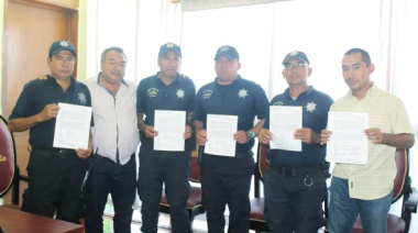 Entregan evaluaciones aprobatorias a policías de La Libertad