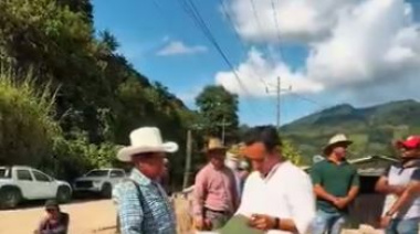 Supervisan obra de casa de salud en La Laguna