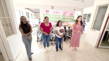 DIF Yajalón entrega ayudas técnicas a personas con discapacidad