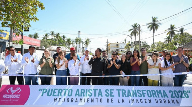 Eduardo Ramírez inaugura obras de mejoramiento urbano en Puerto Arista
