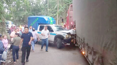 Accidente vehicular en curva de San Manuel