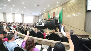 Congreso invita a postular a Medalla Ángel Albino Corzo