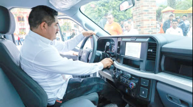 Refuerzan al DIF Chilón con nueva unidad