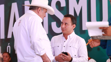 Yajalón presente en arranque de “Café con Humanismo”