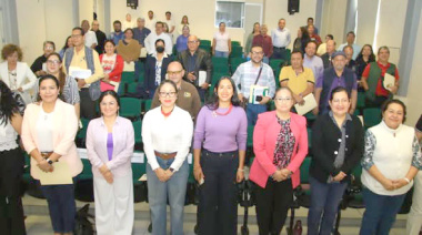 Impulsan prevención del embarazo adolescente