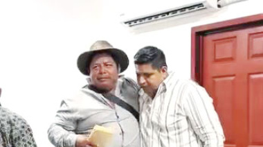 Jorge Cabrera atiende audiencia ciudadana