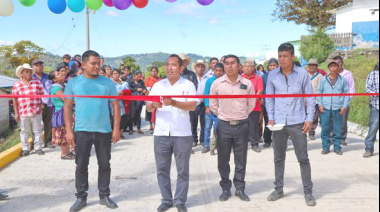 Ocosingo inaugura obra vial en San Pedro Jomalchén
