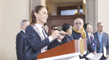 Sheinbaum entrega viviendas en Oaxaca