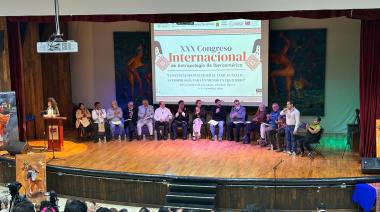 Yajalón presente en congreso internacional de antropología