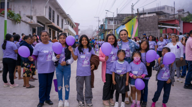 Caminan por la igualdad en Tumbalá